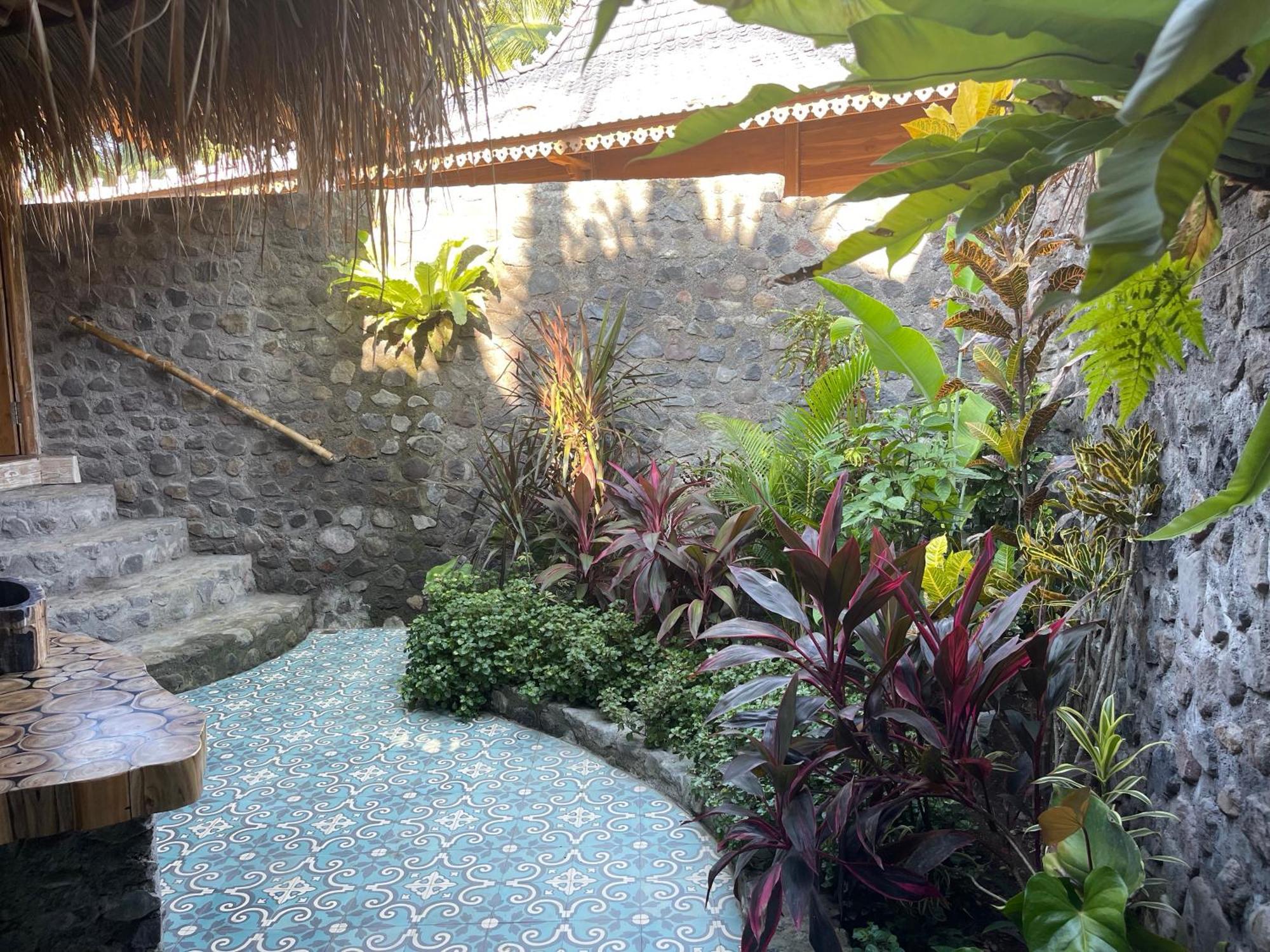 Louka Beach Bali تِيانيا الغرفة الصورة